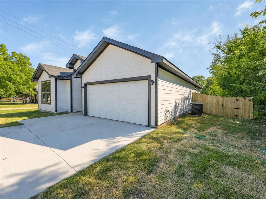 108 N Couch Street