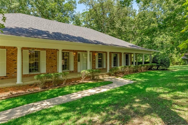 741 BEVERLY DR, HOMER, LA 71040 - Image c19a918e58121c7fe7f97654a1f09fac/557039662