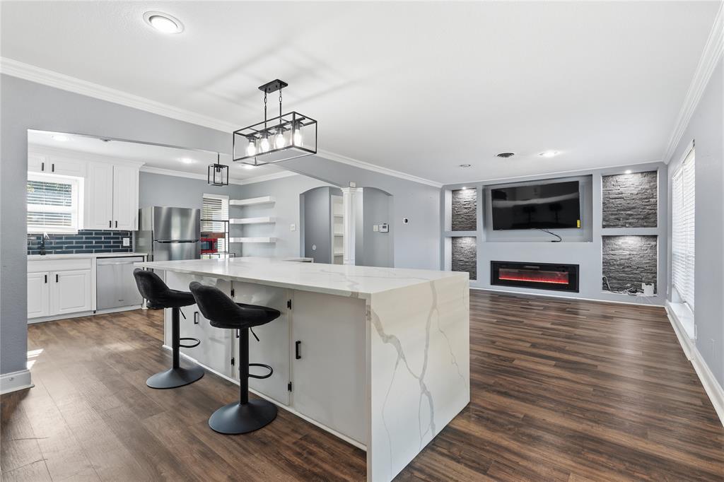 829 Lee Drive