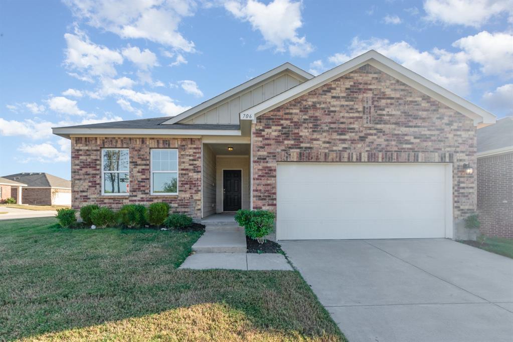 CRESTRIDGE MEADOWS PHASE ONE (CLA) - Residential Lease