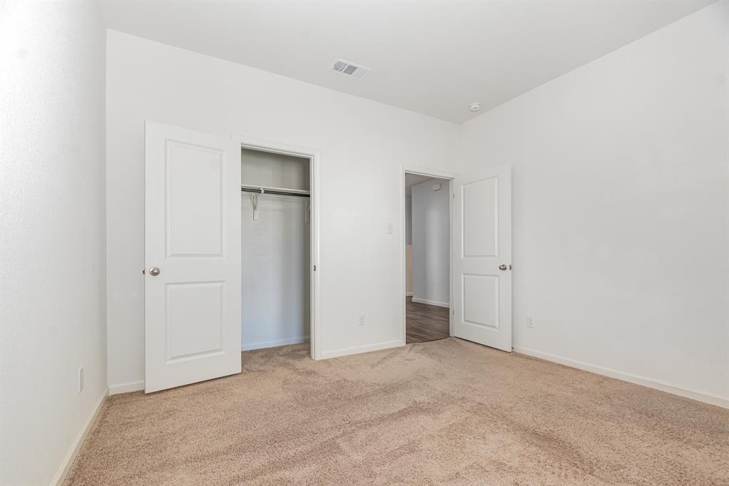 CRESTRIDGE MEADOWS PHASE ONE (CLA) - Residential Lease