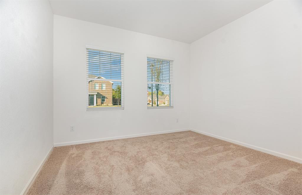 CRESTRIDGE MEADOWS PHASE ONE (CLA) - Residential Lease