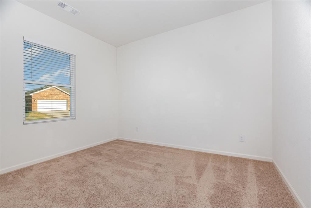 CRESTRIDGE MEADOWS PHASE ONE (CLA) - Residential Lease