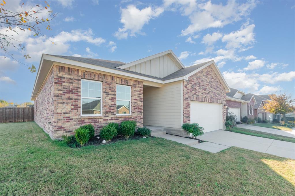 CRESTRIDGE MEADOWS PHASE ONE (CLA) - Residential Lease