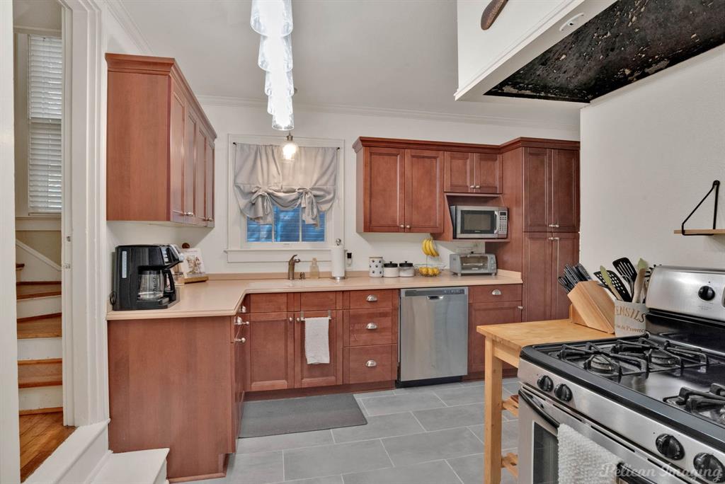 Broadmoor - Residential