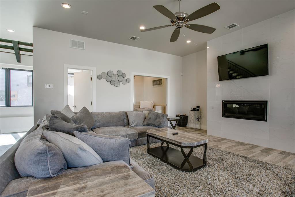 DALLAS LAND AND LOAN 2 - Residential