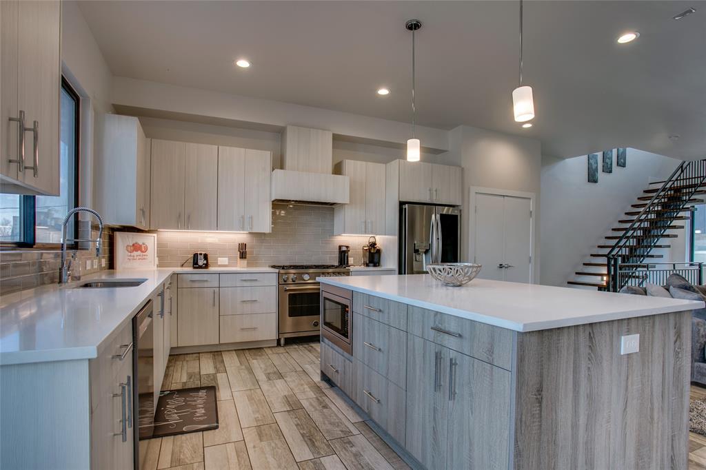 DALLAS LAND AND LOAN 2 - Residential