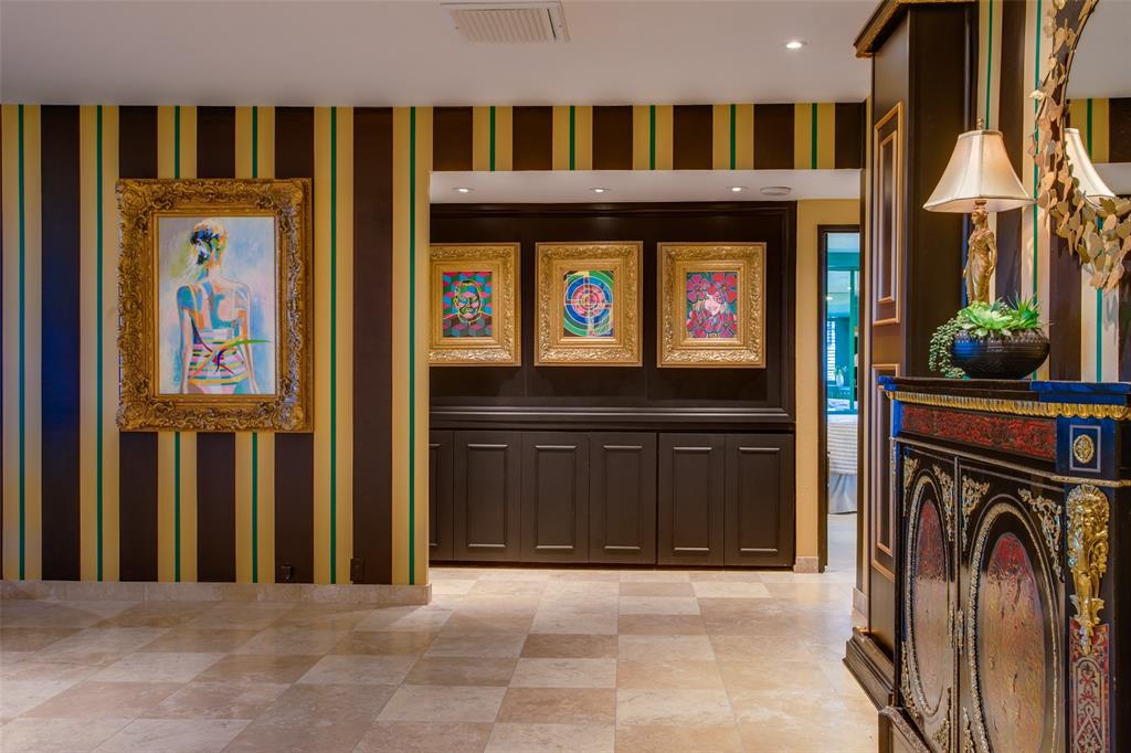 3525 Condos - Residential