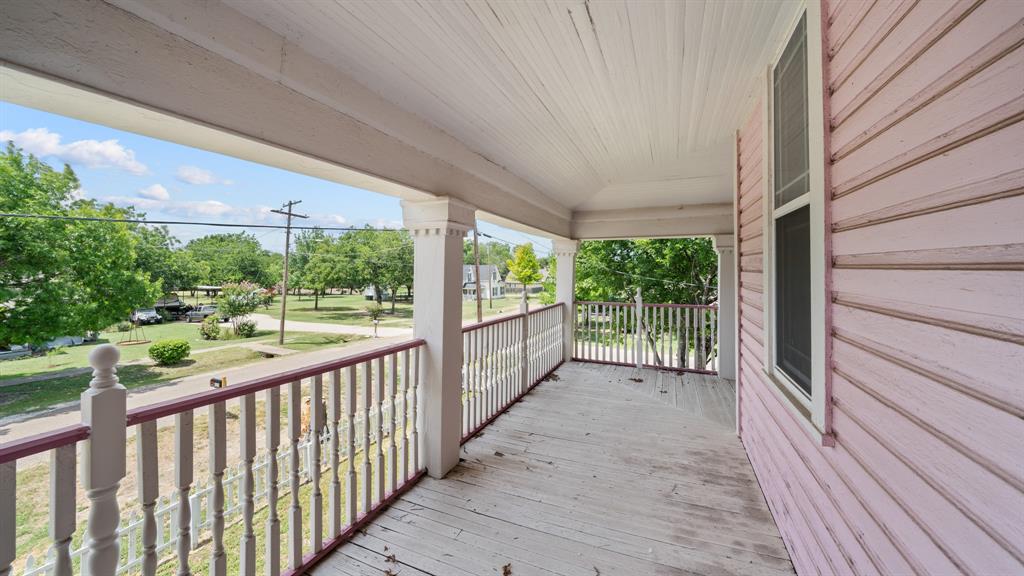 L Dunnegan - Residential