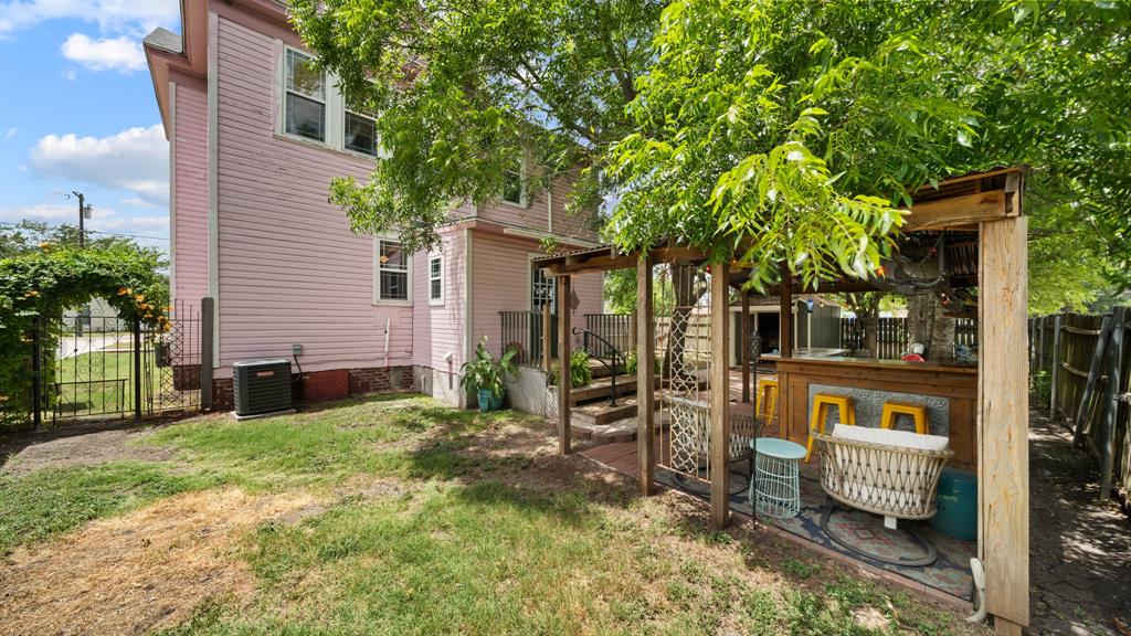 L Dunnegan - Residential