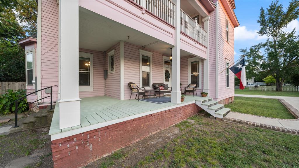 L Dunnegan - Residential