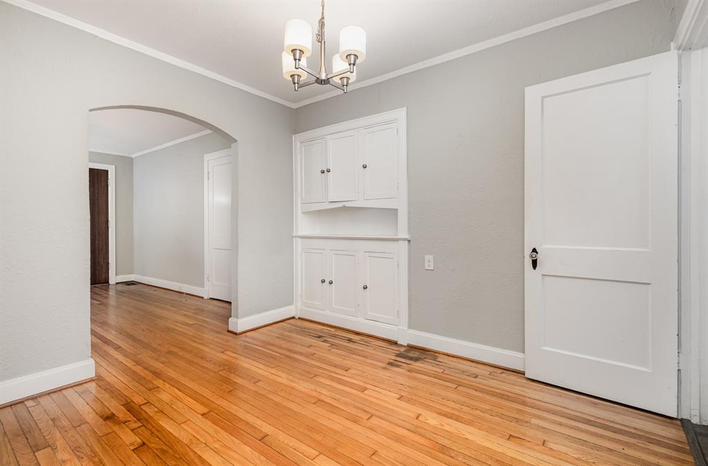 Hughes H G - Residential Lease