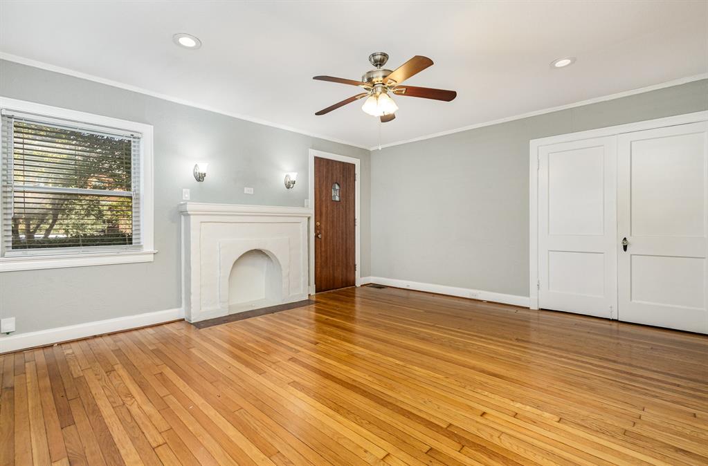 Hughes H G - Residential Lease