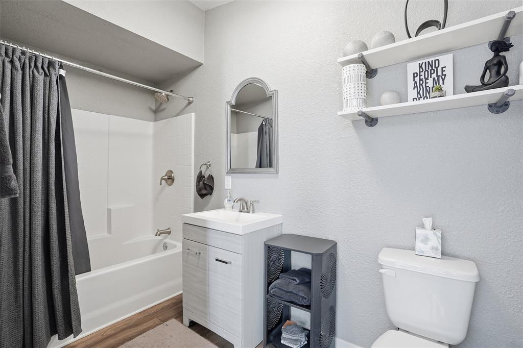 Atomic Plaza Add - Commercial Sale