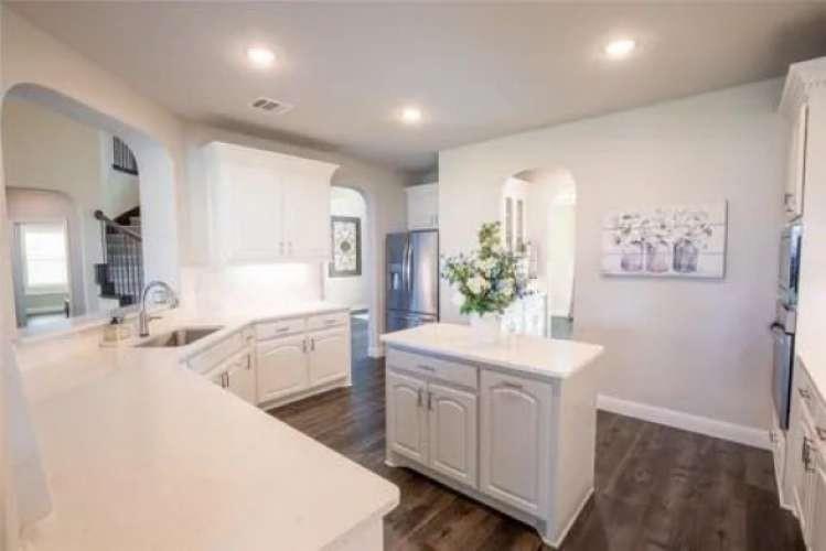 1289 Meadow Rose Drive