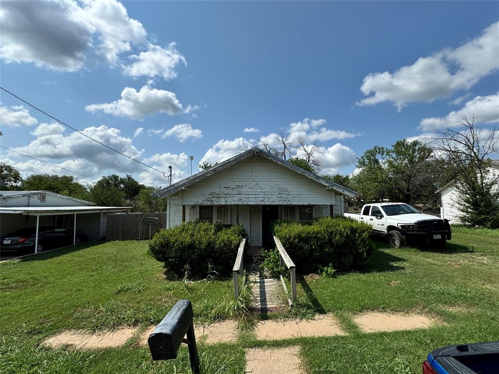308 E 4th Street