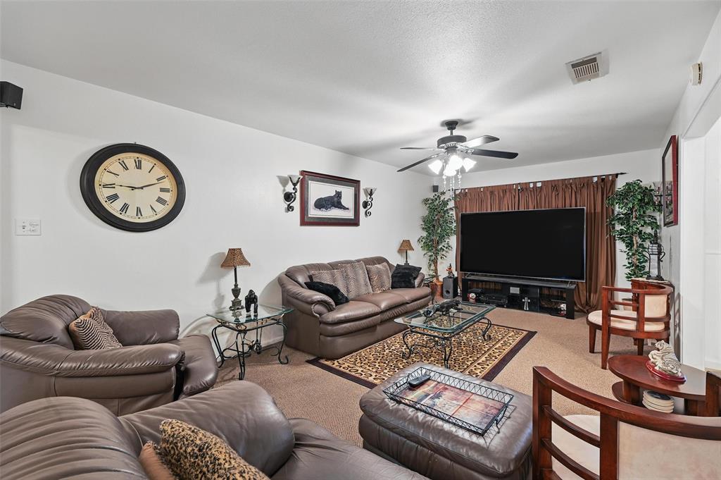 3841 Wilkie Way