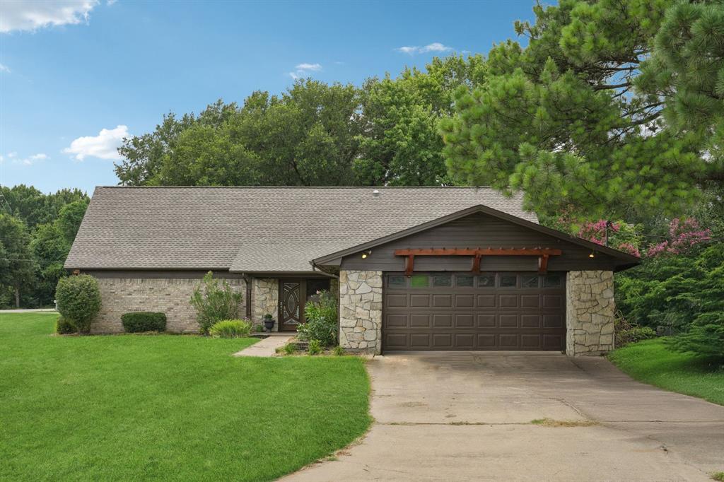 990 Brush Creek Road