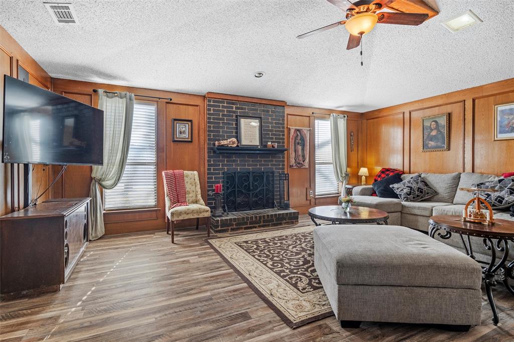 1613 Saint James Drive