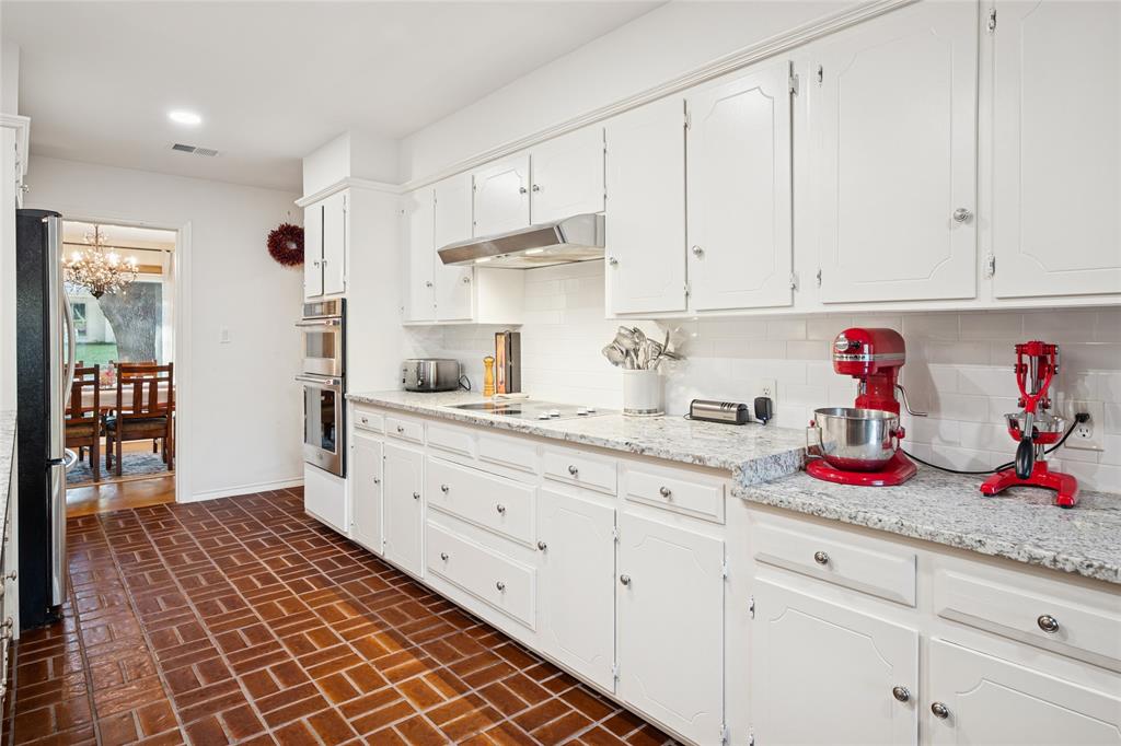 Ridglea Country Club Estates - Residential