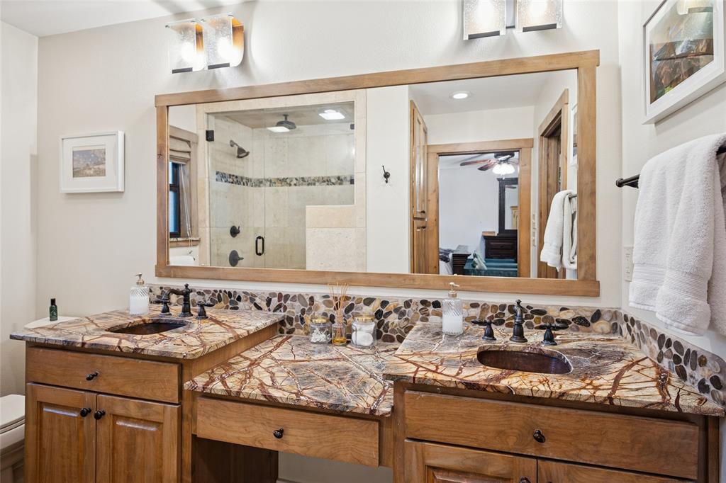 Ridglea Country Club Estates - Residential