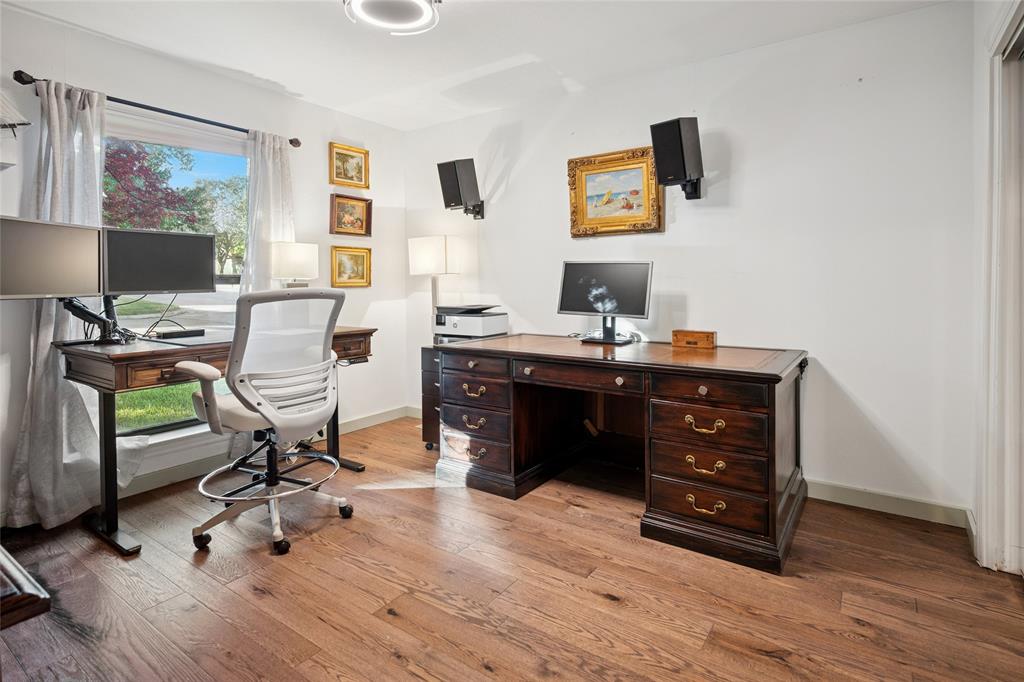 Ridglea Country Club Estates - Residential