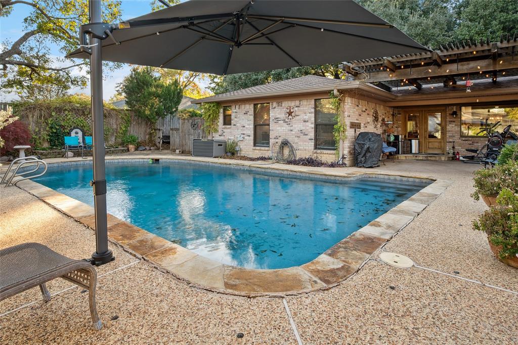 Ridglea Country Club Estates - Residential