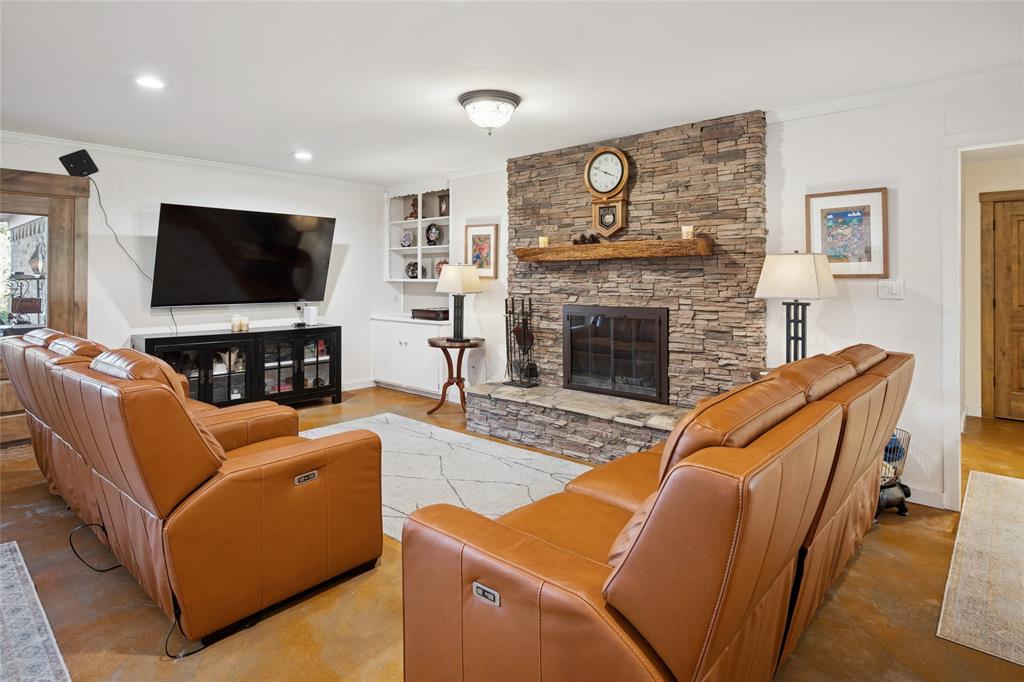 Ridglea Country Club Estates - Residential