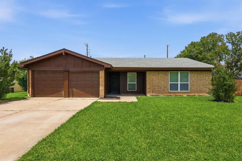Photo of 1909 Schumac Lane, Bedford, TX 76022 (MLS # 21281850)