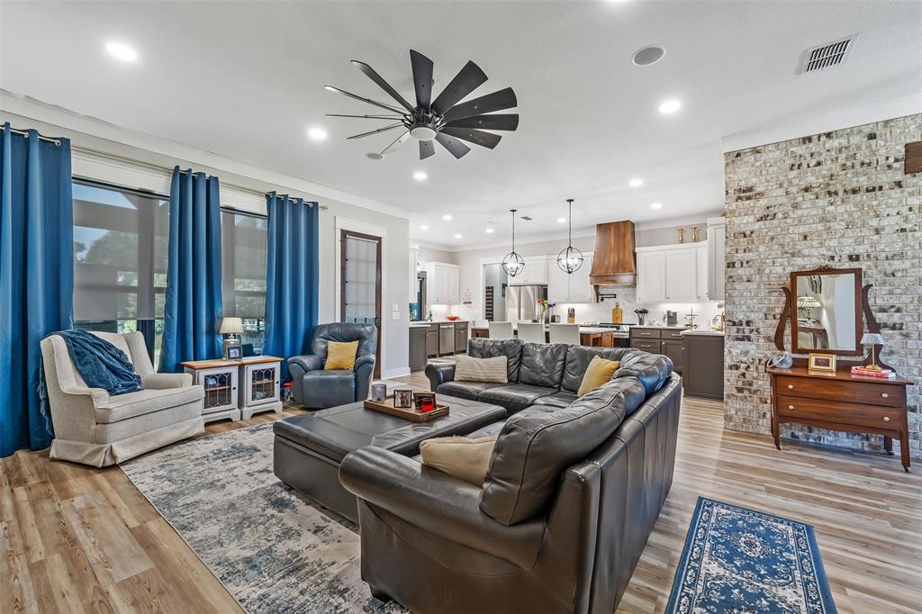 Spring Meadows - Residential