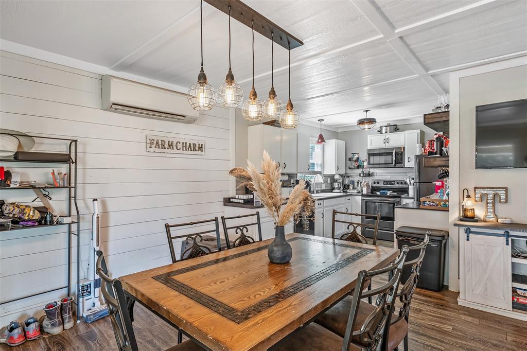 Spring Meadows - Residential