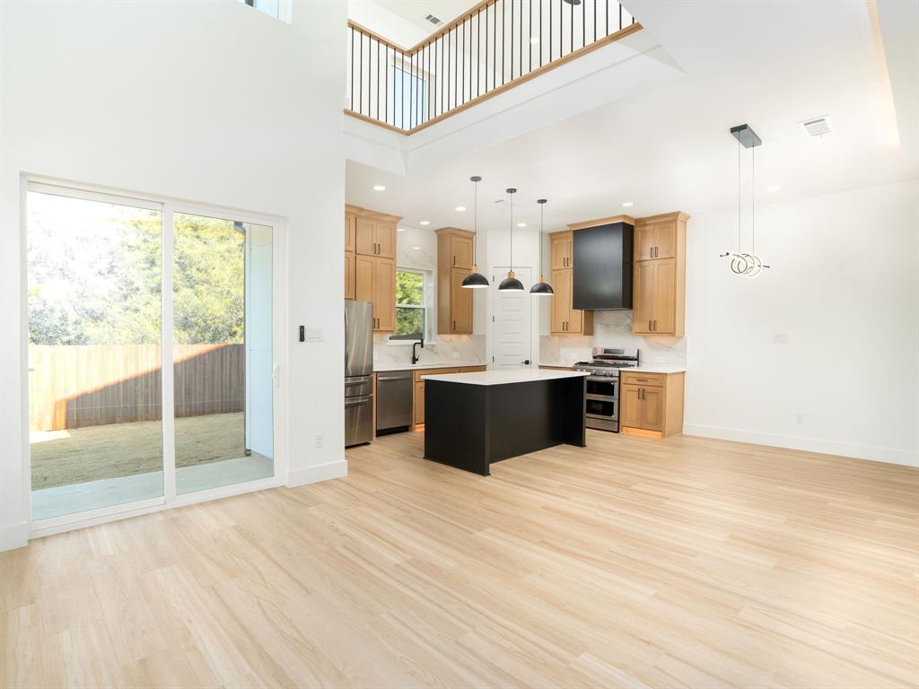 5851 Millar Drive