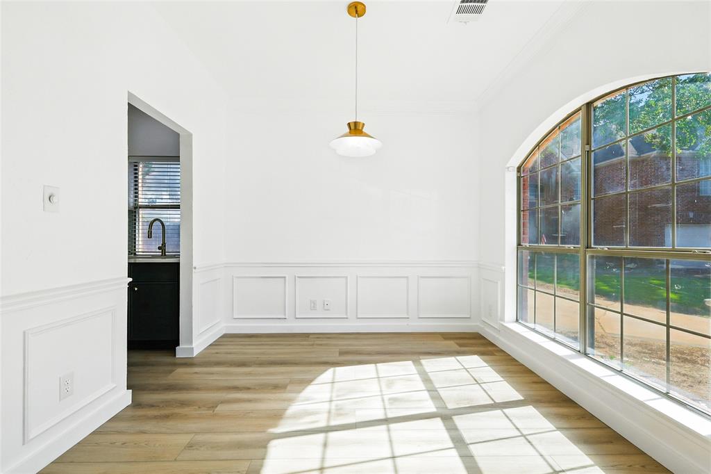 1800 Hyde Park Court