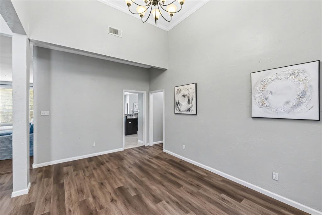 2451 Valley View Drive