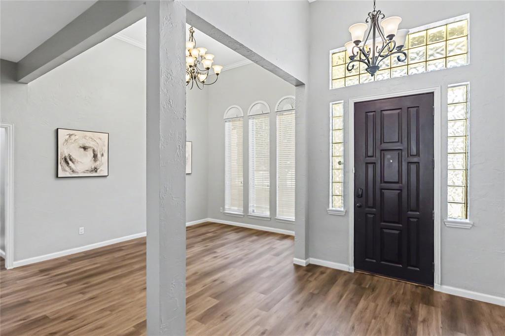 2451 Valley View Drive
