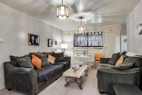 Tiny photo for 3954 Dalgreen Dr. Dr, Dallas, TX 75214 (MLS # 21197766)