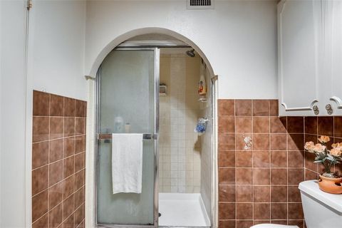 Tiny photo for 3954 Dalgreen Dr. Dr, Dallas, TX 75214 (MLS # 21197766)