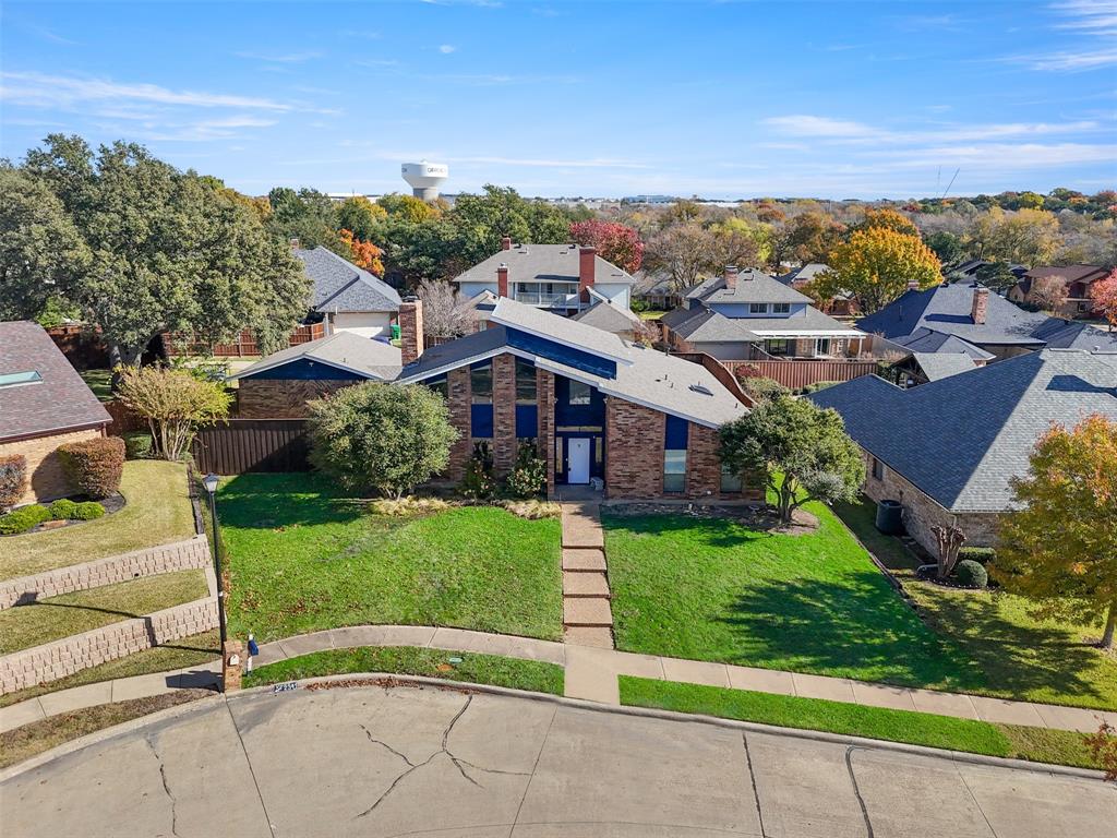 2341 Heatherwoods Way