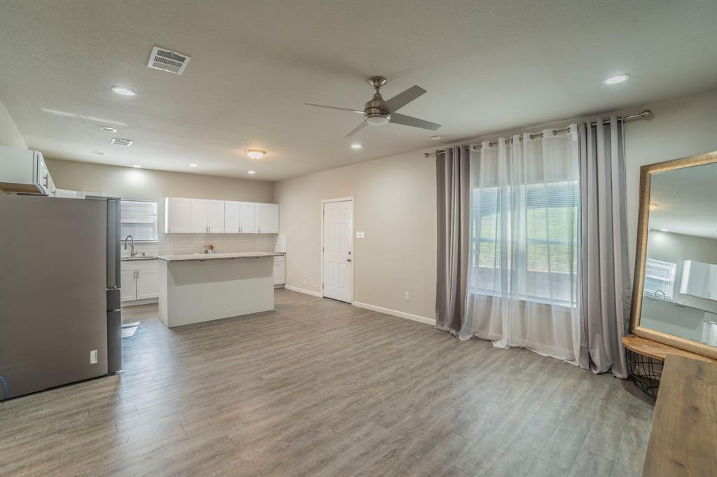 Ellis M G Add - Residential