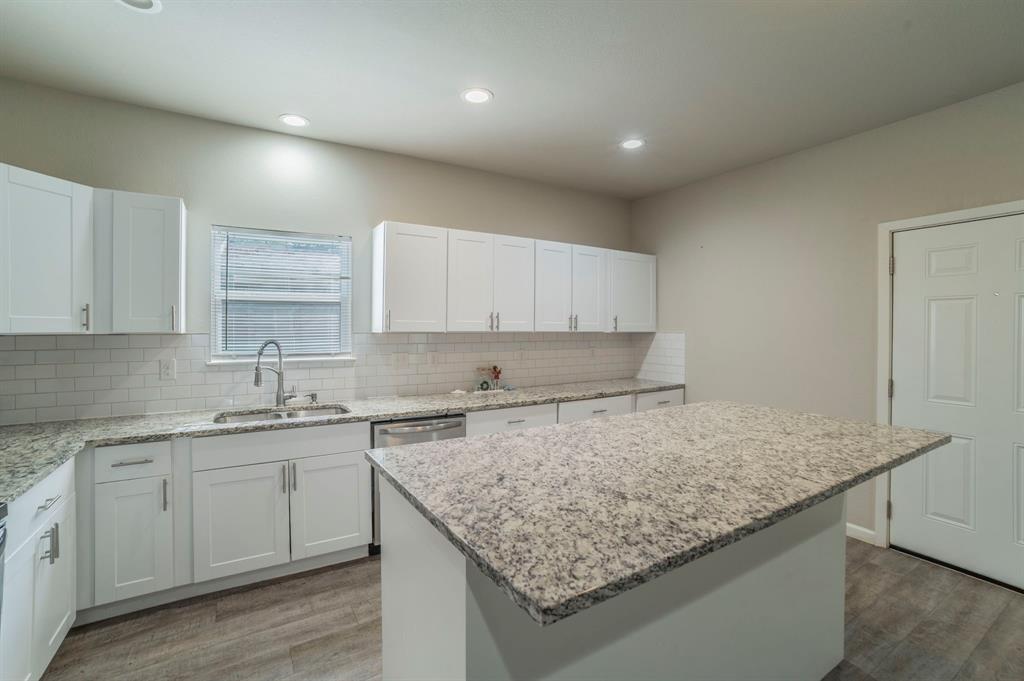 Ellis M G Add - Residential