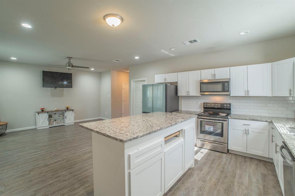 Ellis M G Add - Residential