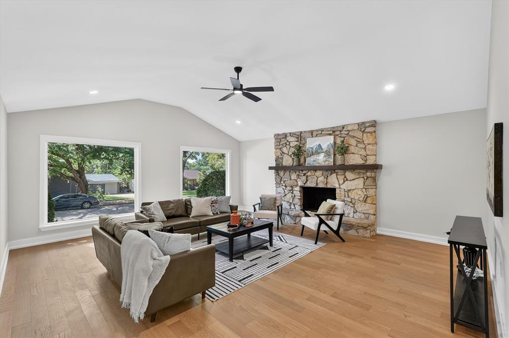 10615 Swallow Lane