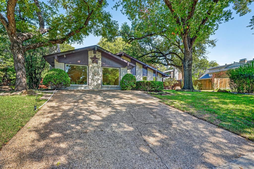 10615 Swallow Lane