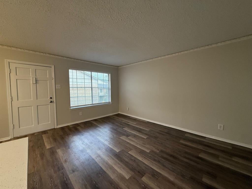 3624 Parkridge Drive 214