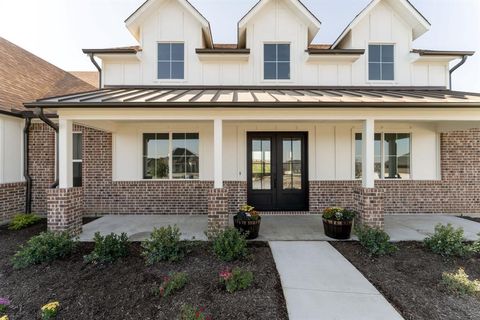 A home in Northlake