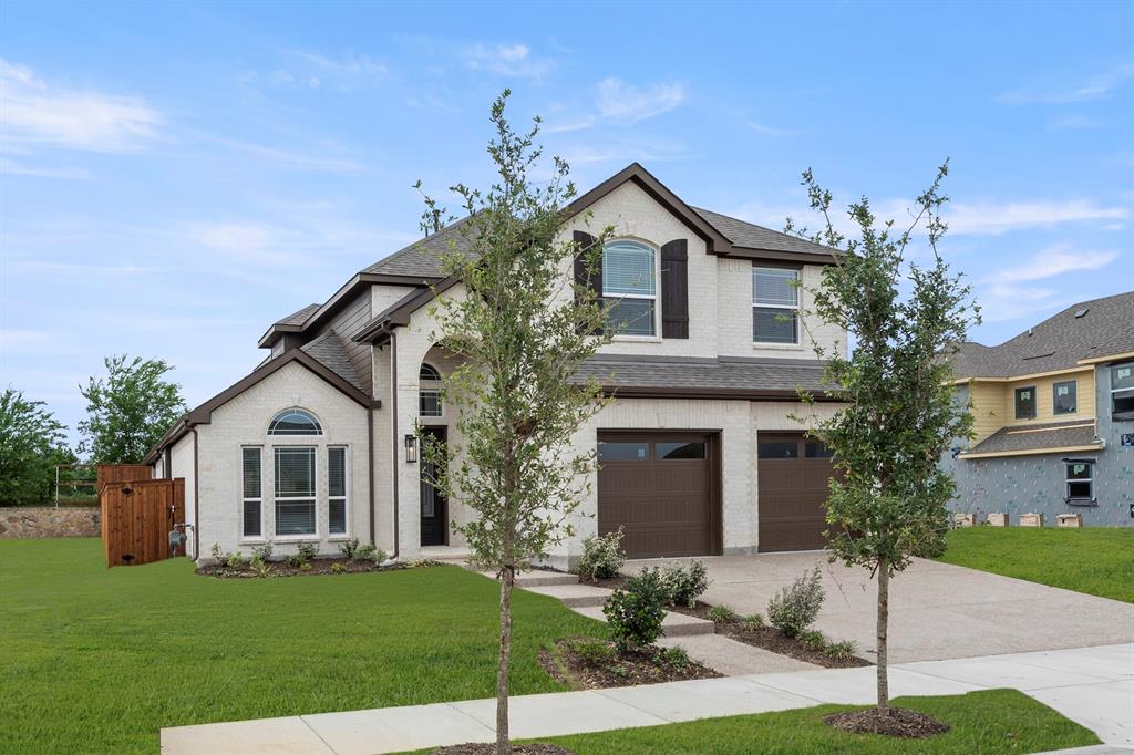 732 Golden Galaxy Way