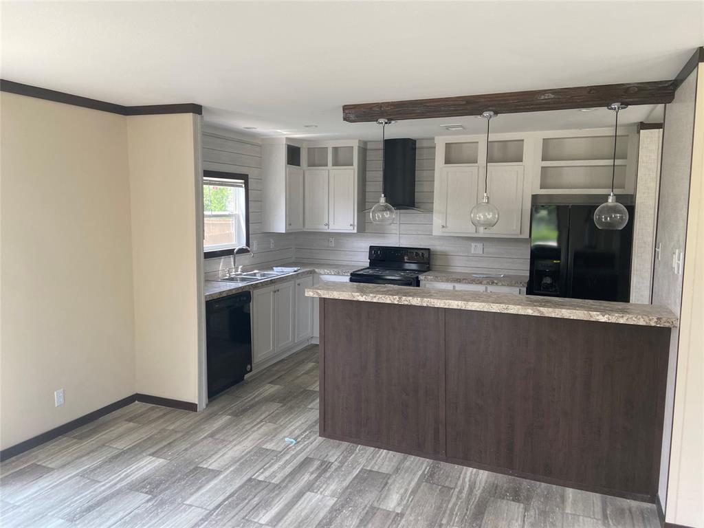 Pelican Bay Tenth Filing Lot 178 - Residential