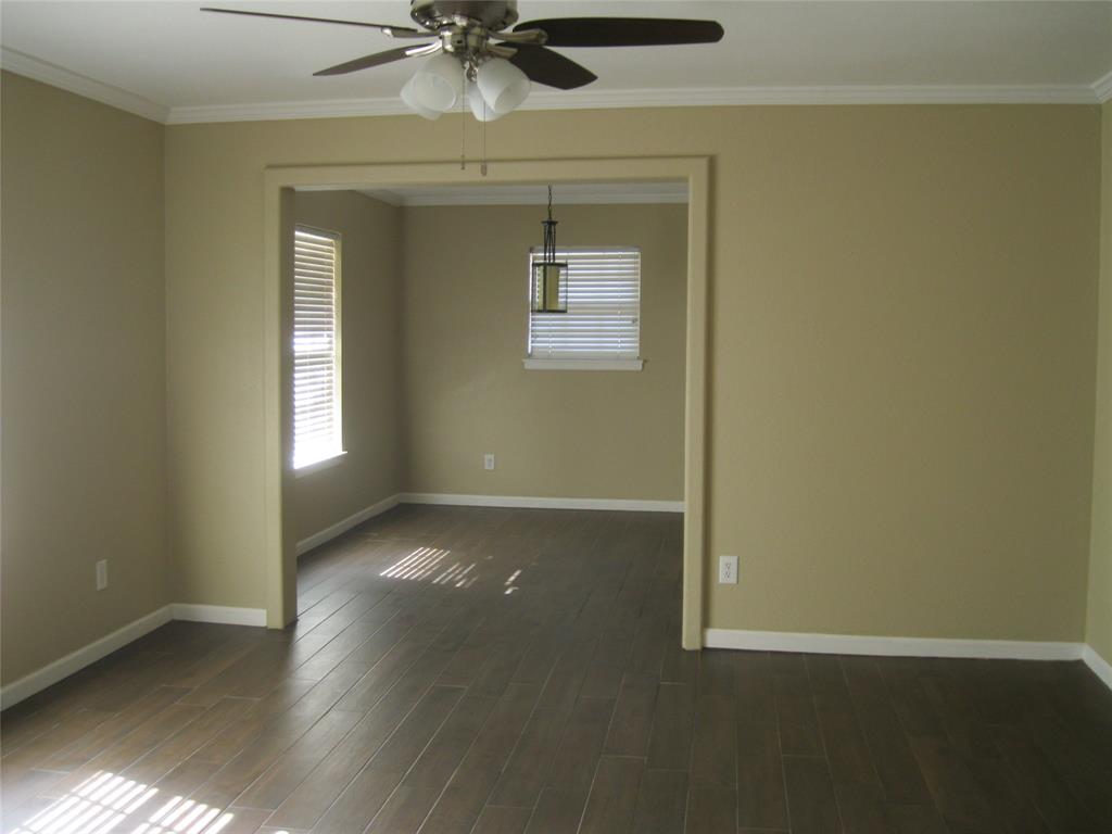 1506 W Elliott Street