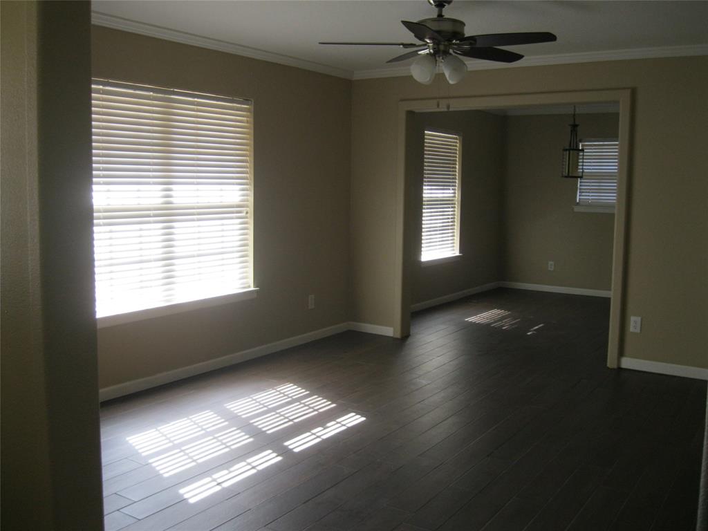 1506 W Elliott Street