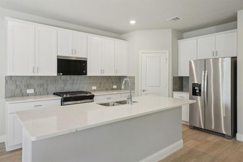 Tiny photo for 1414 Winters Way, Princeton, TX 75071 (MLS # 21197286)